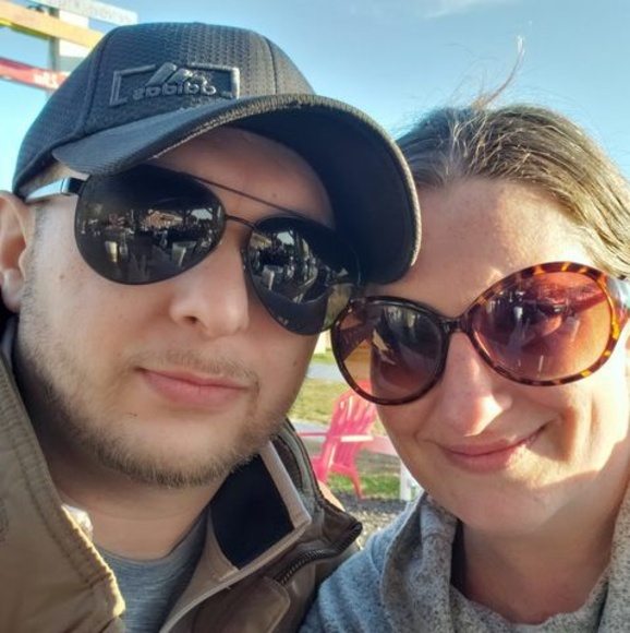 Meet your Posher, Danielle - Picture 1 of 1